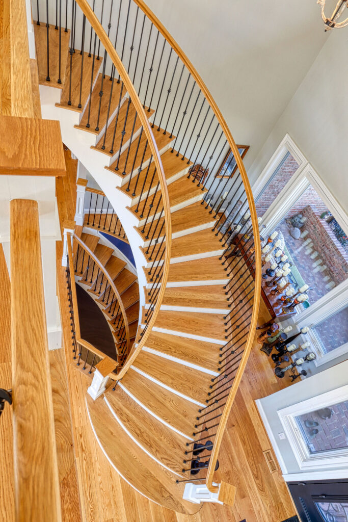 curved-stair-railing-replacement-cost-project-8