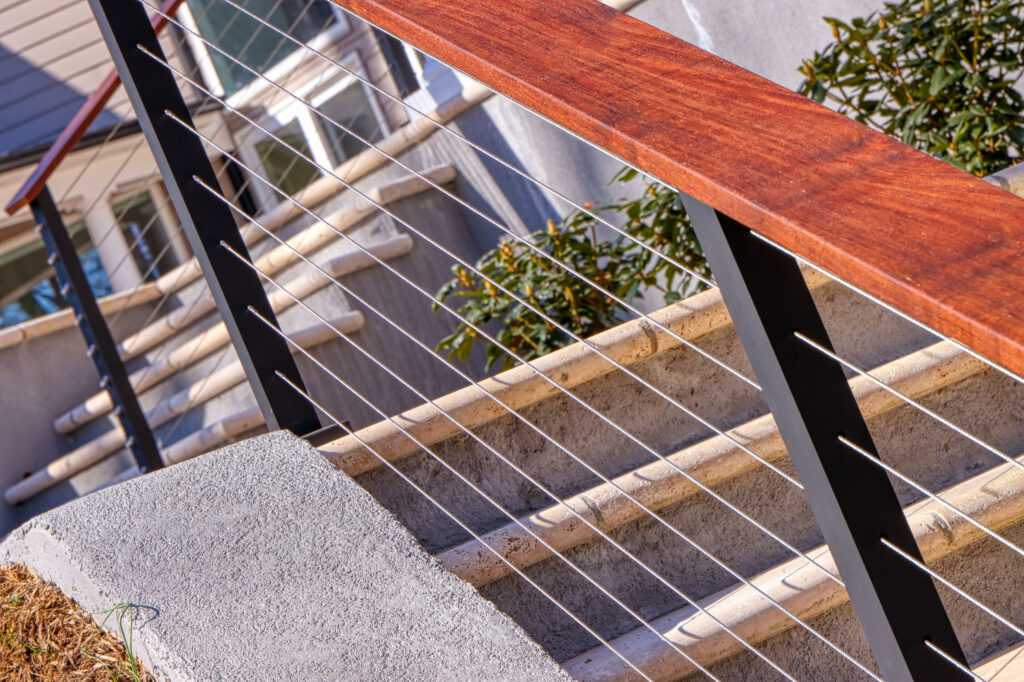 cable-deck-railing-installation-near-me